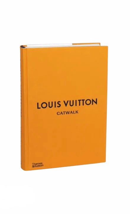 Louis Vuitton Catwalk Kitap
