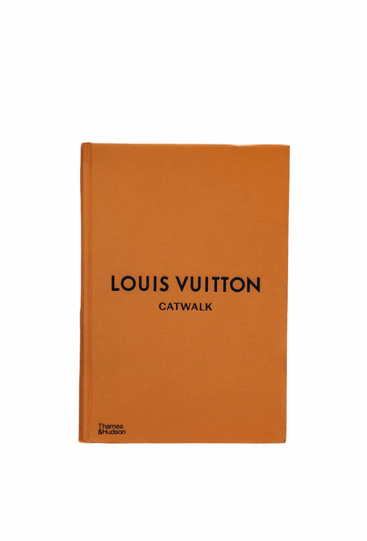 Louis Vuitton Catwalk Kitap