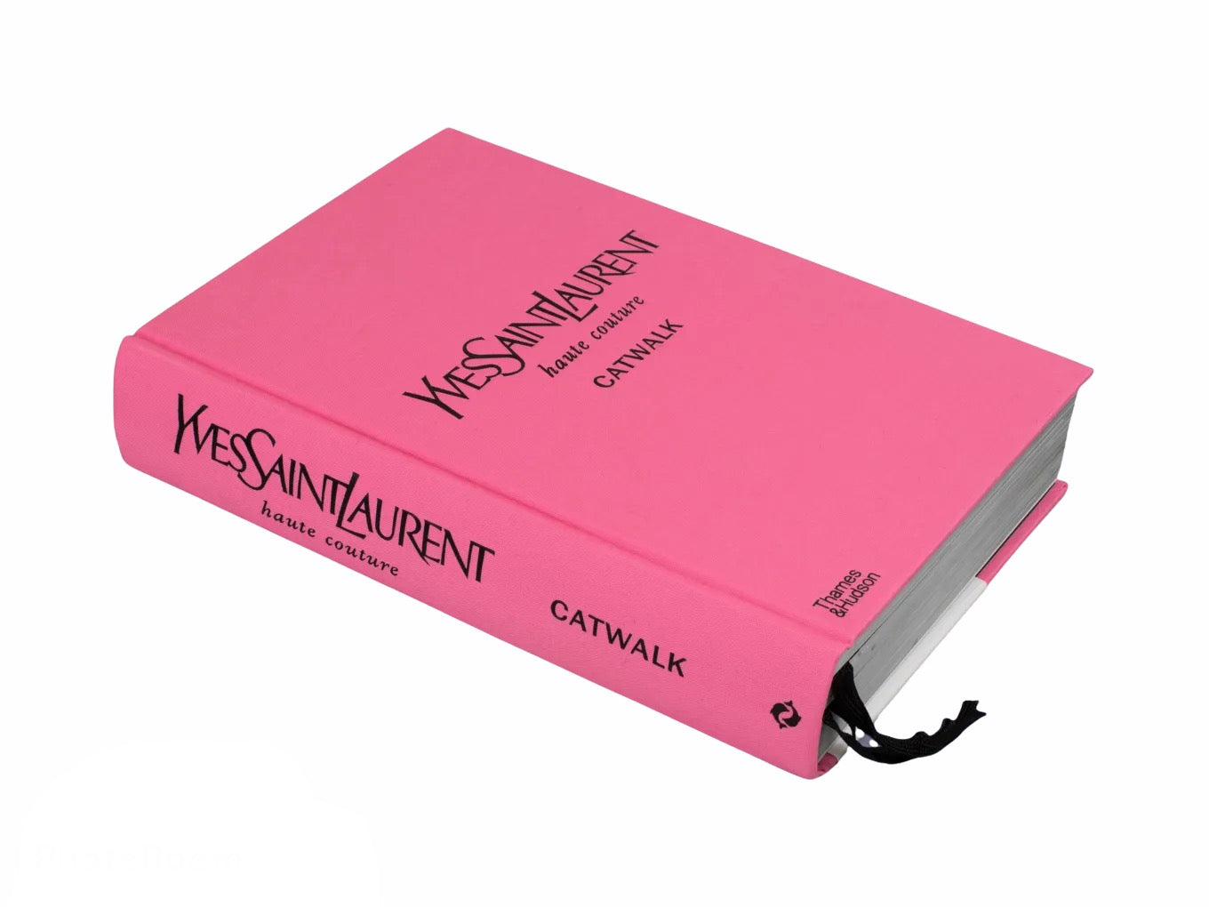 Yves Saint Laurent Catwalk Kitap